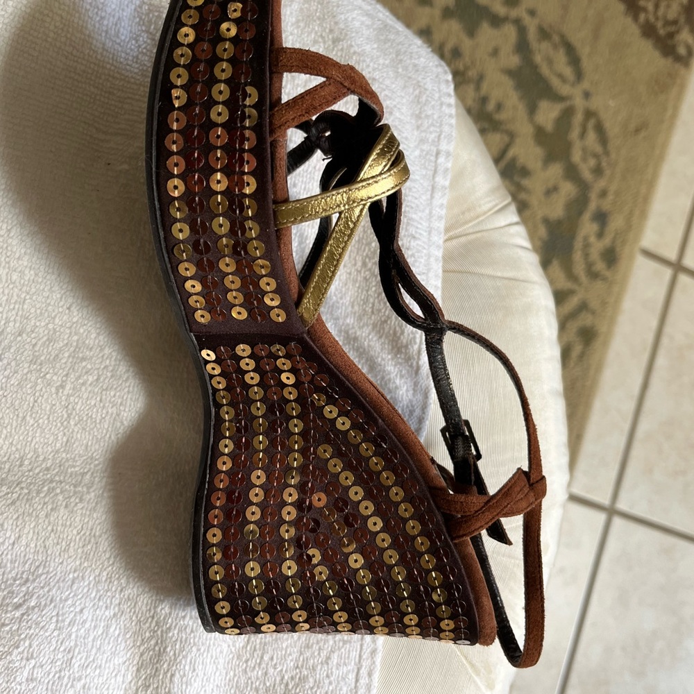 Very Sharp Unusual Platform Shoes Comfortable Bro… - image 3